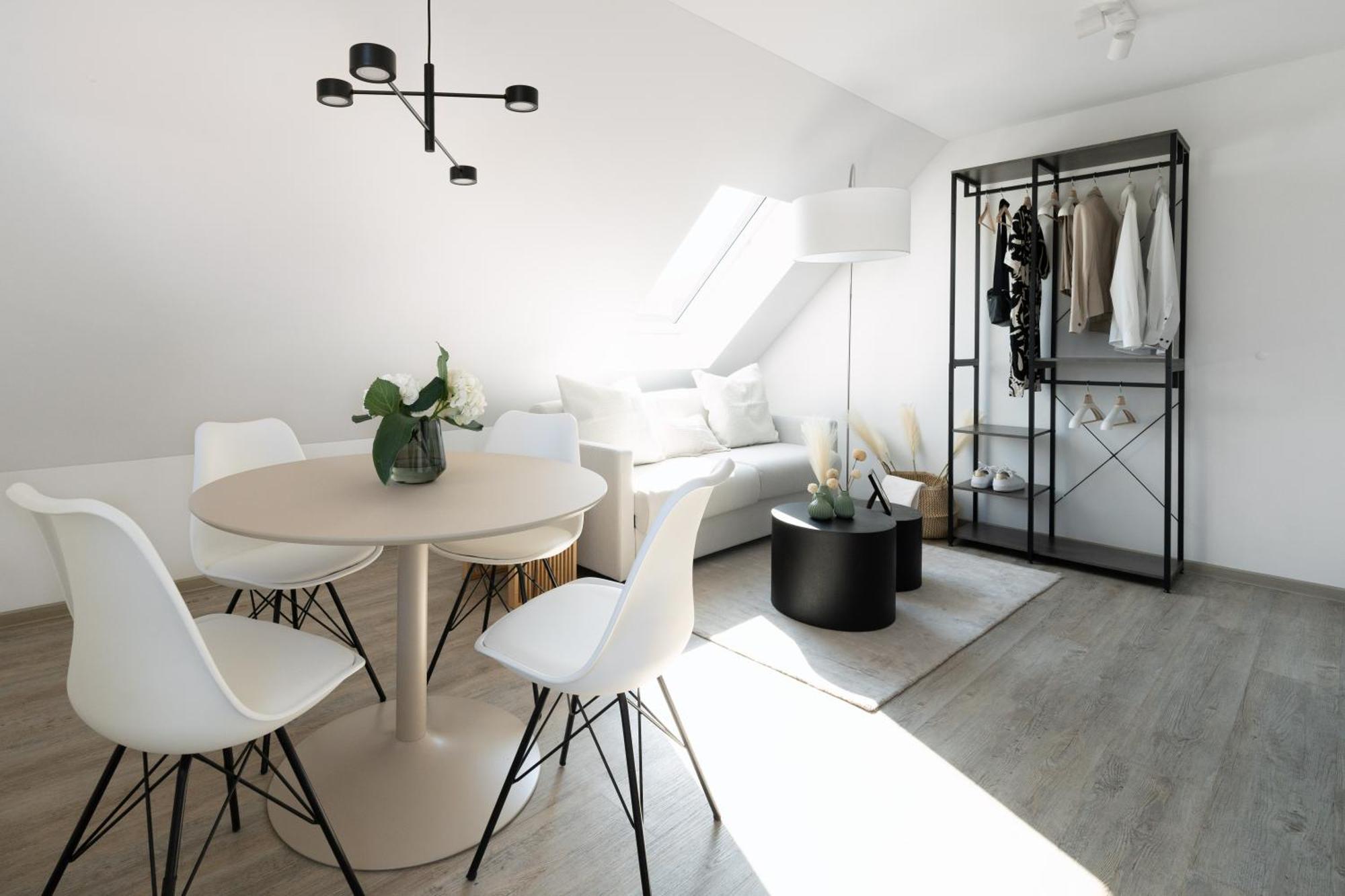 Maisonette - Stilvoll Und Ruhig, Urban Design, Yoga Kornwestheim Buitenkant foto