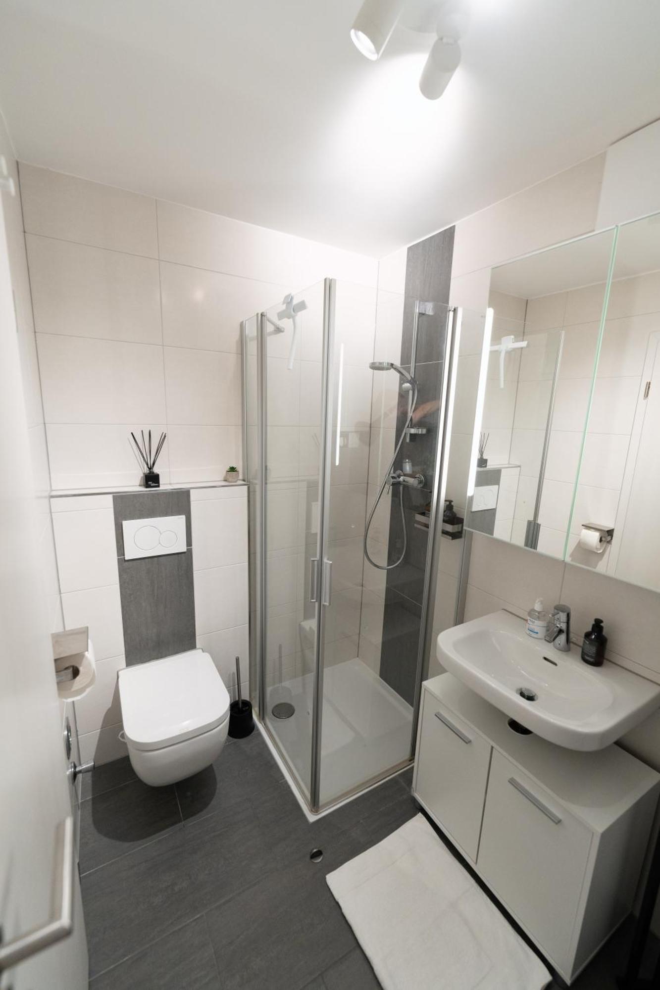 Maisonette - Stilvoll Und Ruhig, Urban Design, Yoga Kornwestheim Buitenkant foto
